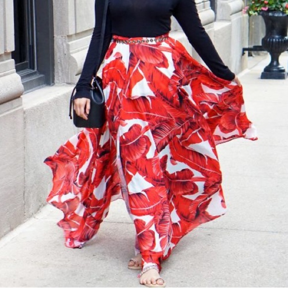 Akira Red Jungle Flowy Maxi Skirt - LARGE - Picture 3 of 12